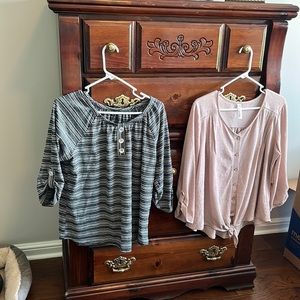 Set of two ladies tops